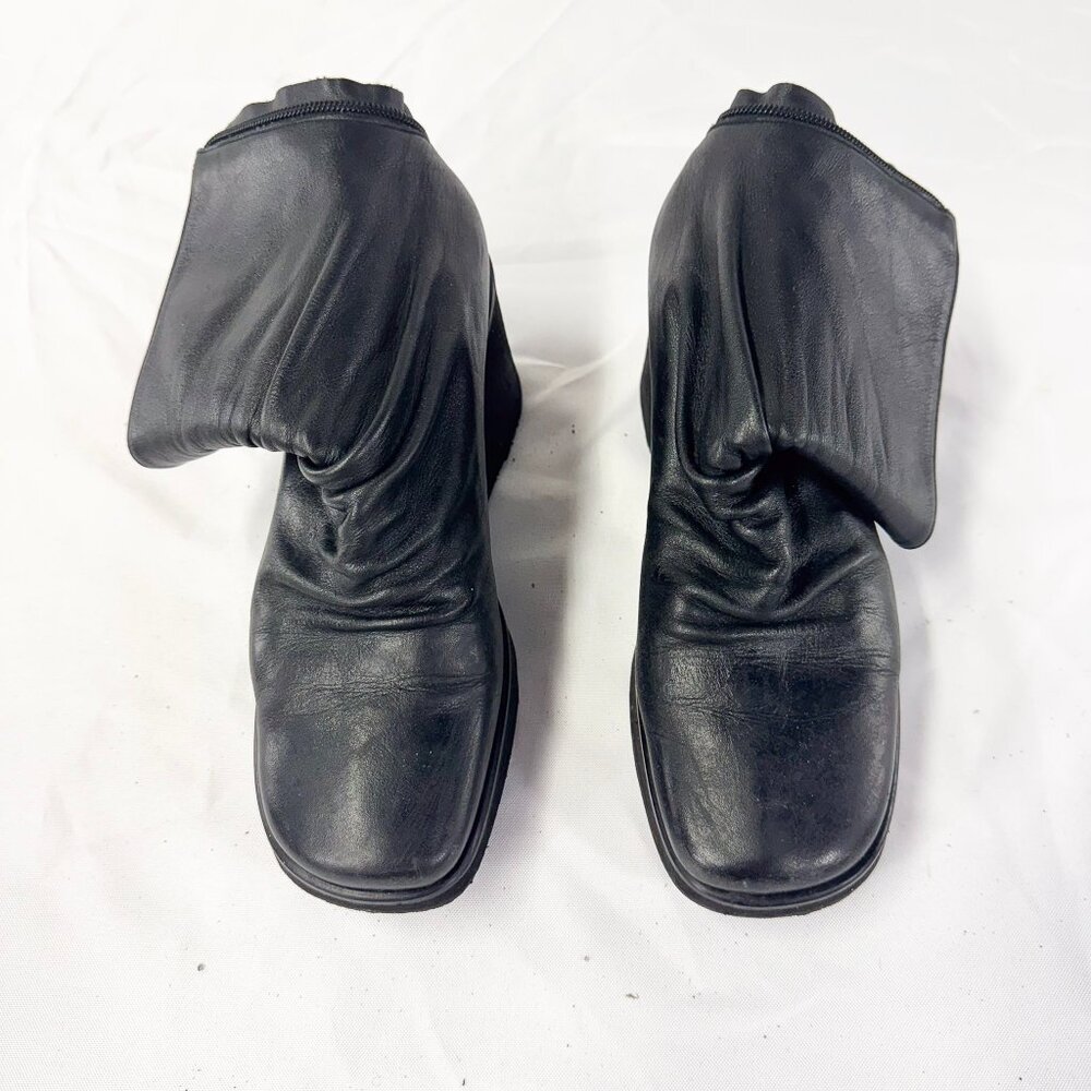 LEATHER PLATFORM BOOTS SIZE 7